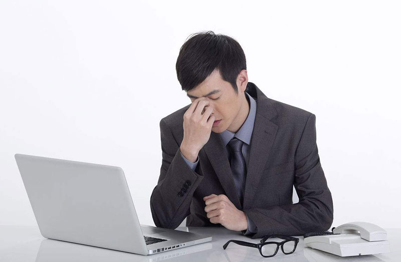 烦恼的商务人士